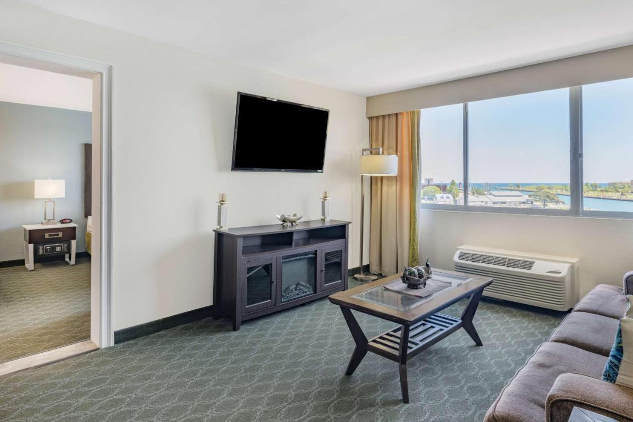 Wyndham Garden Kenosha Harborside Hotell Eksteriør bilde
